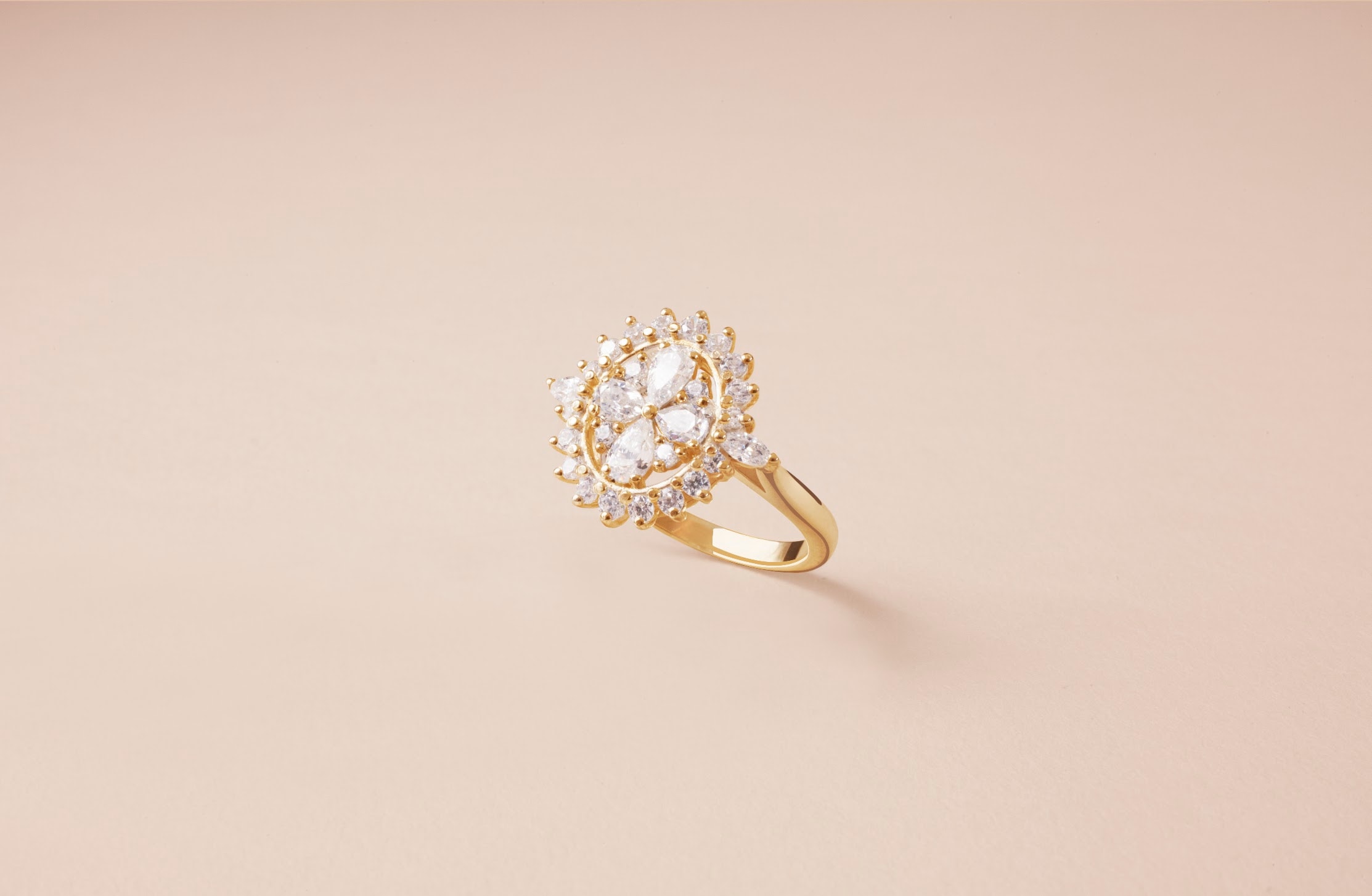 Bague Joséphine — entourage diamants